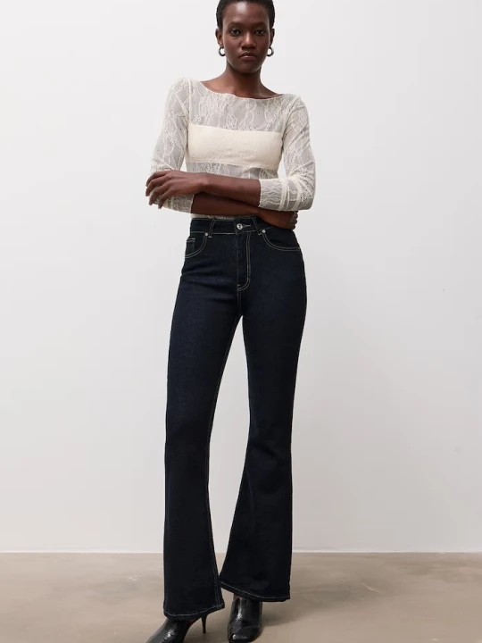 Zdjęcie produktu Answear.LAB jeansy flare damskie granatowy