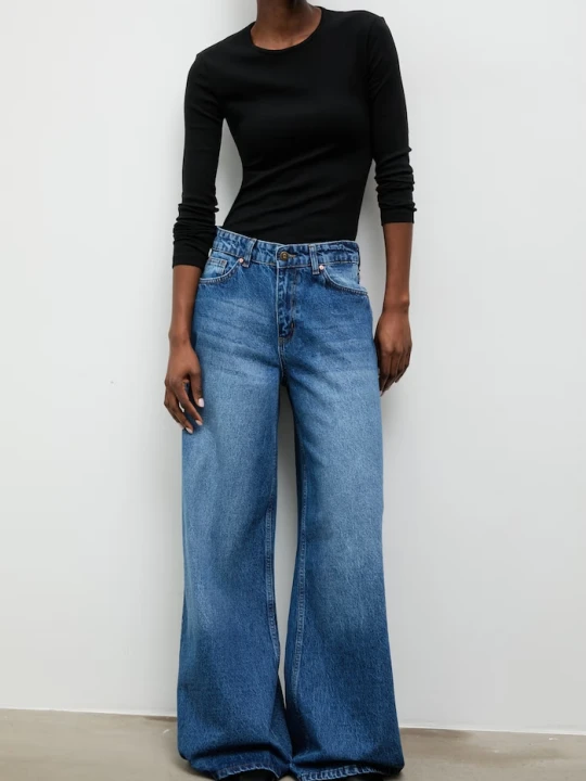 Zdjęcie produktu Answear.LAB jeansy loose damskie niebieski
