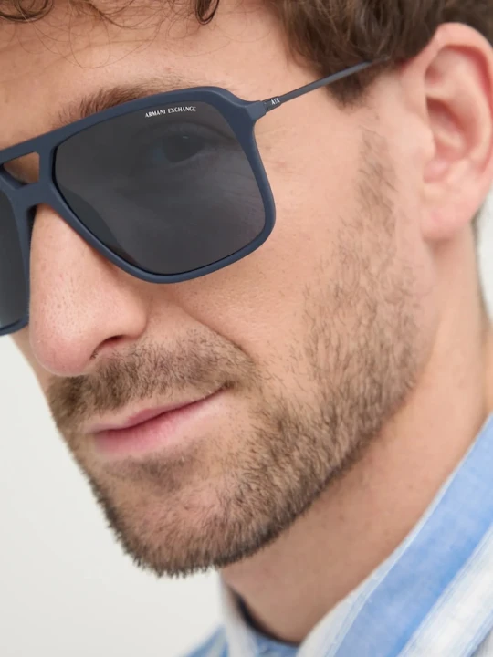 Zdjęcie produktu Armani Exchange okulary przeciwsłoneczne czarny