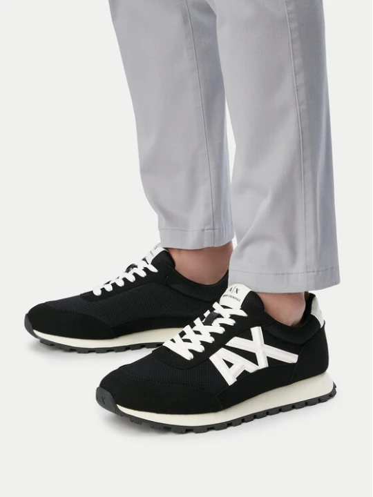 Zdjęcie produktu Armani Exchange Sneakersy XM001960 AF19388 MC024 Czarny