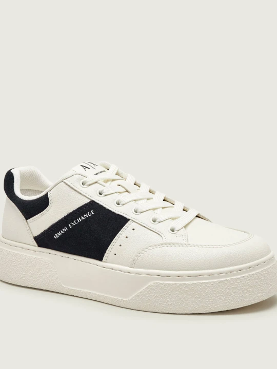 Zdjęcie produktu Armani Exchange Sneakersy | zamsz biały
