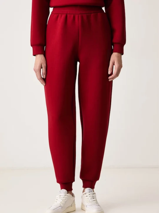 Zdjęcie produktu Armani Exchange spodnie dresowe damskie czerwony