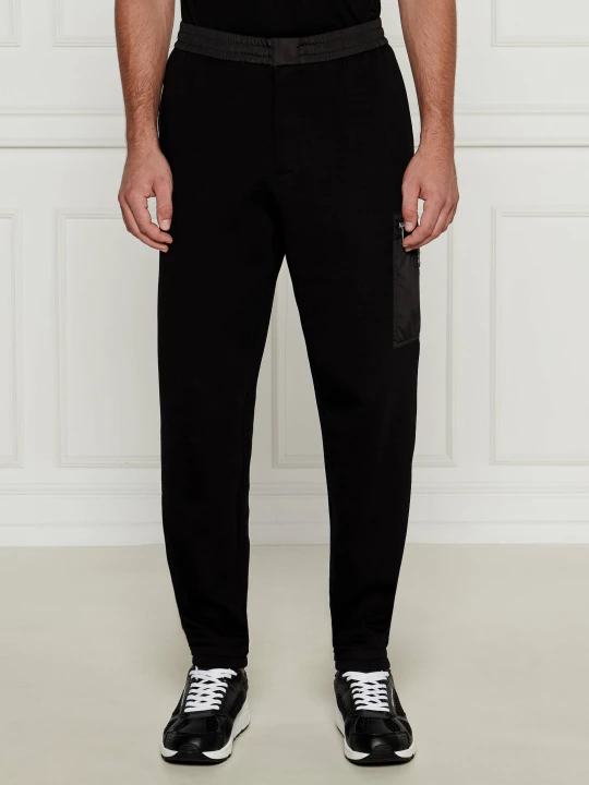 Zdjęcie produktu Armani Exchange Spodnie dresowe | Regular Fit czarny