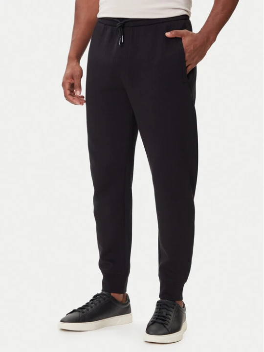 Zdjęcie produktu Armani Exchange Spodnie dresowe XM001886 AF10818 MC237 Czarny Slim Fit
