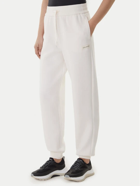 Zdjęcie produktu Armani Exchange Spodnie dresowe XW001287 AF16134 U1003 Écru Regular Fit Kremowy
