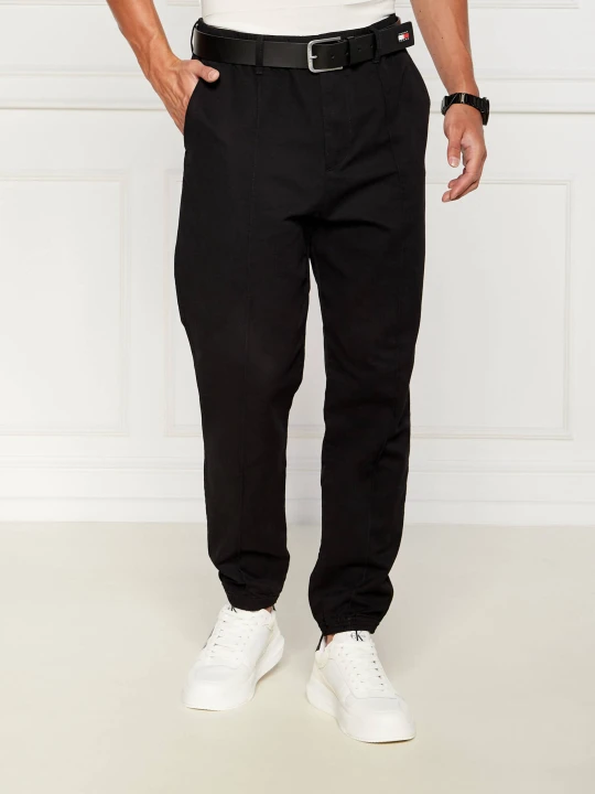 Zdjęcie produktu Armani Exchange Spodnie jogger | Regular Fit czarny