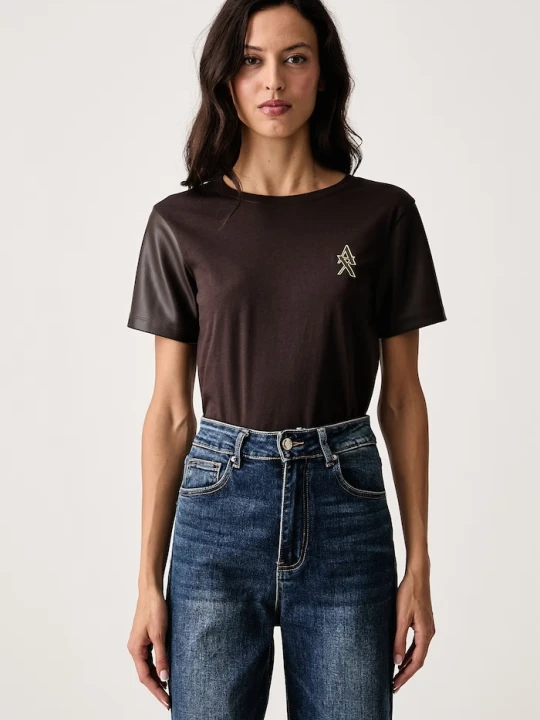 Zdjęcie produktu Armani Exchange T-shirt damski bawełniany brązowy