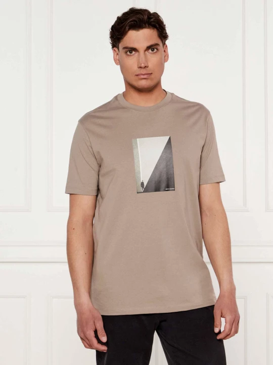 Zdjęcie produktu Armani Exchange T-shirt | Regular Fit beżowy
