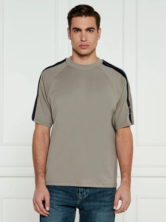 Zdjęcie produktu Armani Exchange T-shirt | Regular Fit khaki