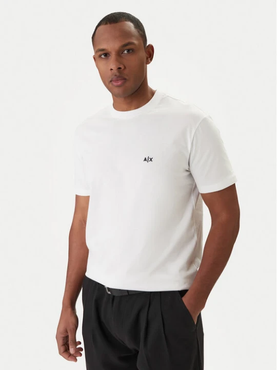 Zdjęcie produktu Armani Exchange T-Shirt XM001568 AF10358 U0009 Biały Regular Fit