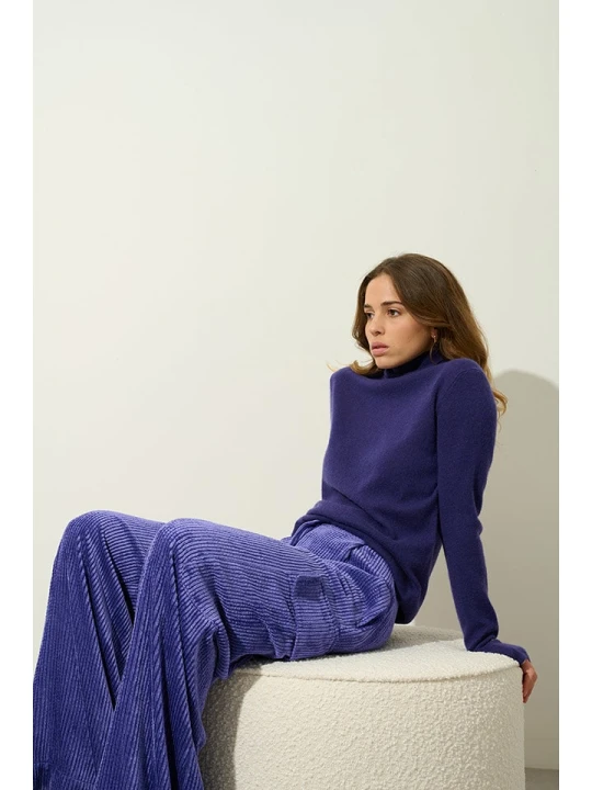 Zdjęcie produktu AUTHENTIC CASHMERE Kaszmirowy golf "Bise" w kolorze fioletowym rozmiar: M