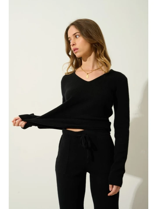 Zdjęcie produktu AUTHENTIC CASHMERE Kaszmirowy sweter "Chelsea" w kolorze czarnym rozmiar: L