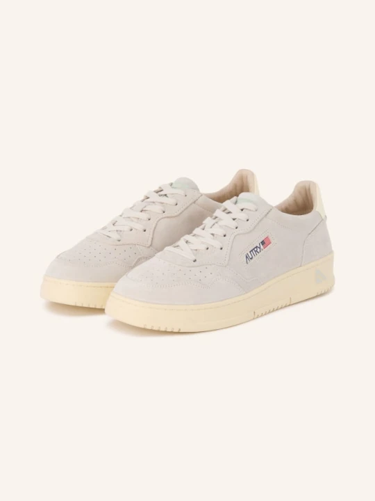 Zdjęcie produktu Autry Sneakers Medalist Low beige