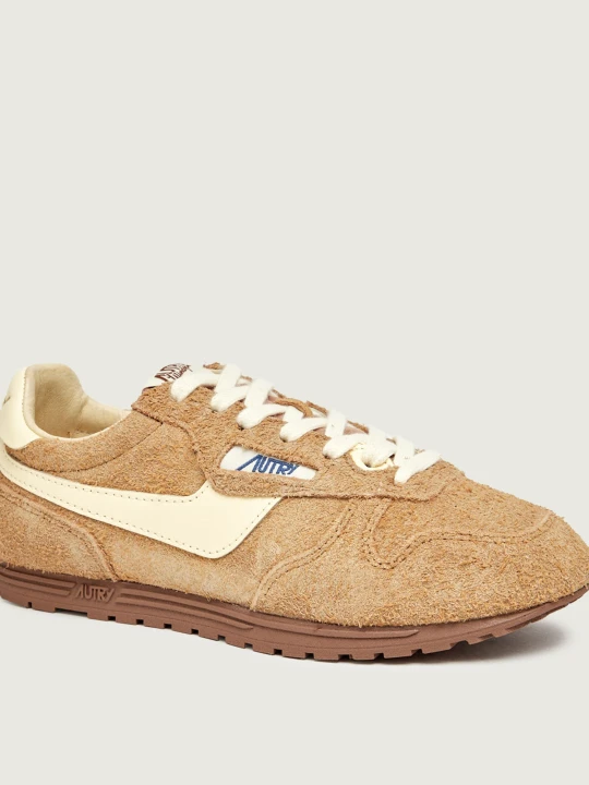 Zdjęcie produktu Autry Sneakersy Windspin Low | zamsz | z dodatkiem skóry beżowy