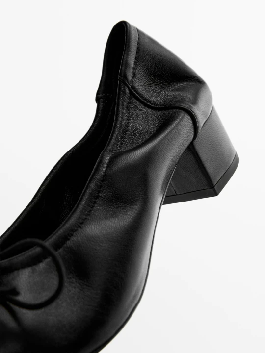 Zdjęcie produktu Balerinki Na Obcasie - Czarny - Massimo Dutti - Female