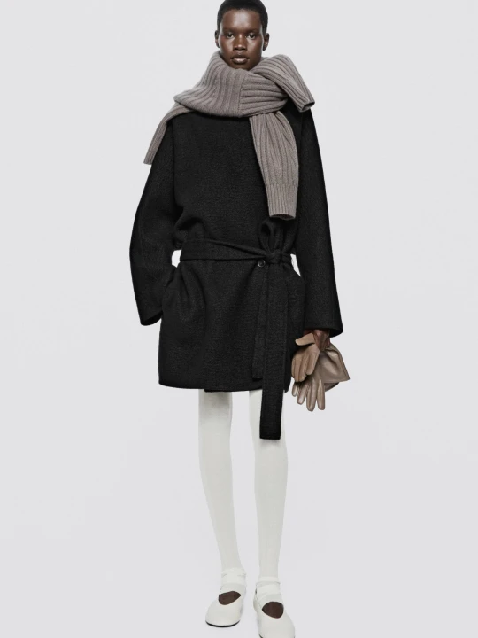 Zdjęcie produktu Balerinki Ze Skóry Na Niskim Obcasie – Limited Edition - Waniliowy - Massimo Dutti - Female