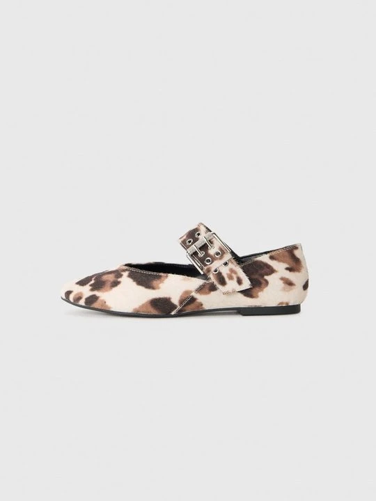 Zdjęcie produktu Klasyczne baleriny Call It Spring mleczny