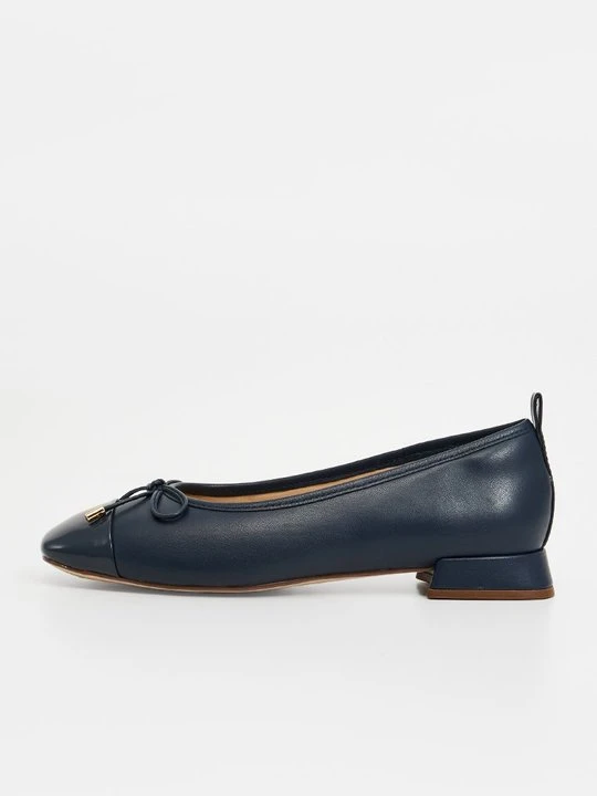 Zdjęcie produktu Klasyczne baleriny Clarks niebieski