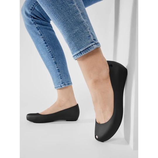 Zdjęcie produktu Baleriny Melissa Ultragirl Basic As 31976 Czarny