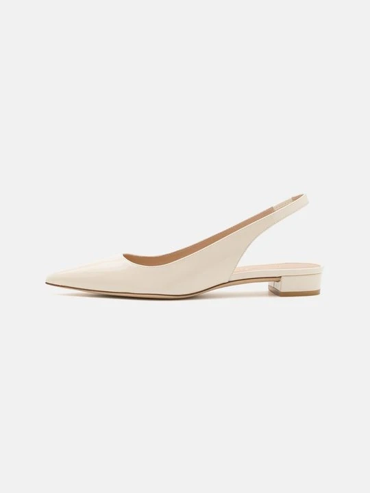 Zdjęcie produktu Baleriny z odkrytą piętą Stuart Weitzman mleczny