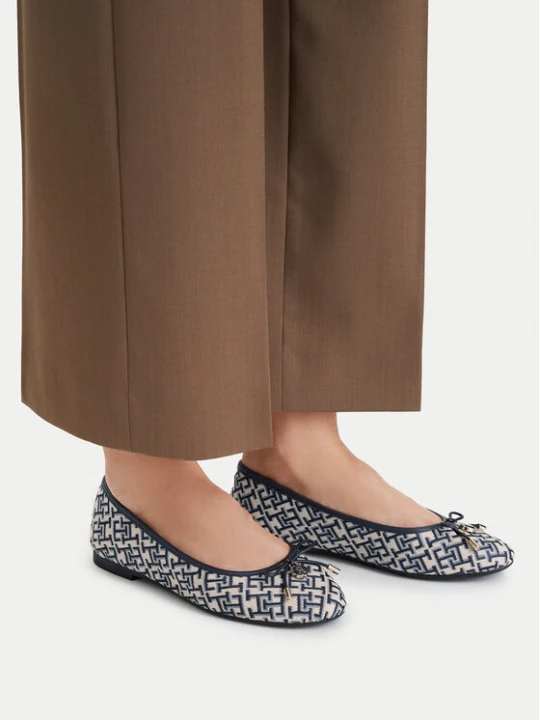 Zdjęcie produktu Baleriny Tommy Hilfiger Th Charm Jacquard Ballerina FW0FW09504 Kolorowy