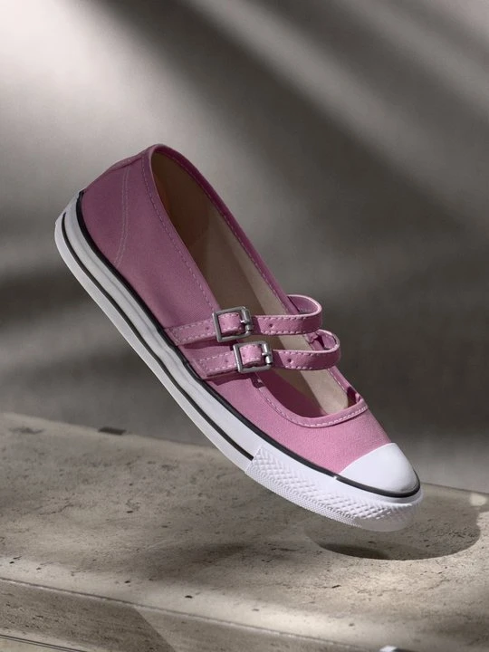 Zdjęcie produktu Baleriny z zapięciem Converse różowy