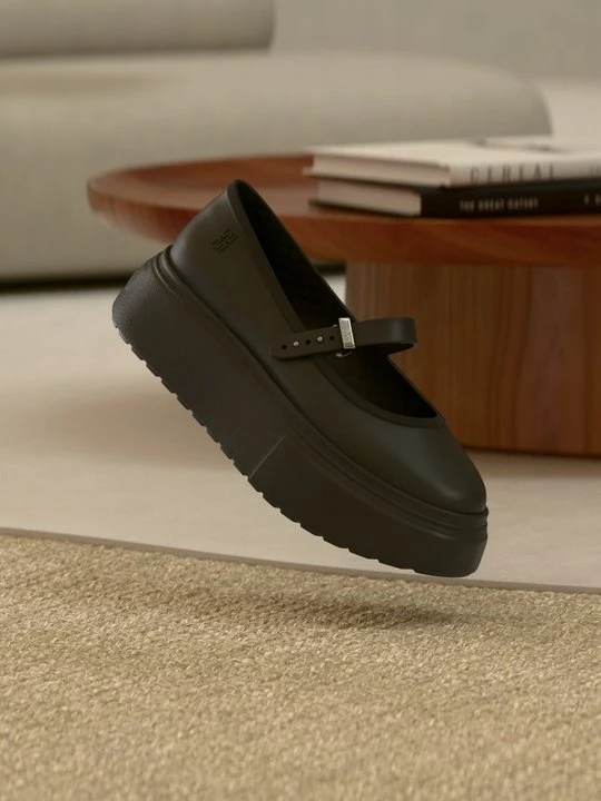 Zdjęcie produktu Baleriny z zapięciem Melissa czarny
