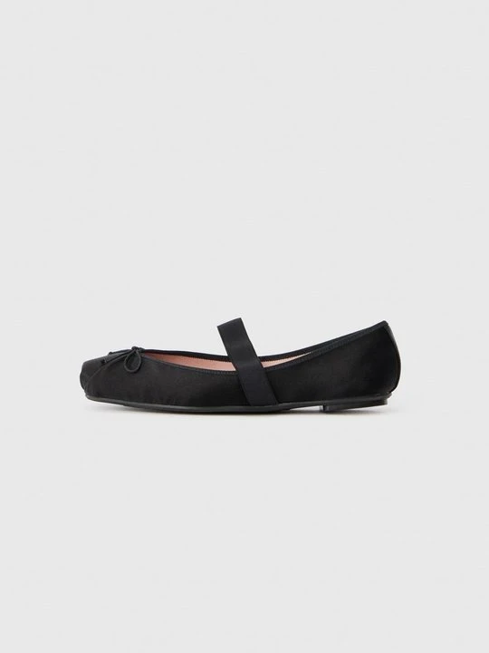 Zdjęcie produktu Baleriny z zapięciem Pretty Ballerinas czarny