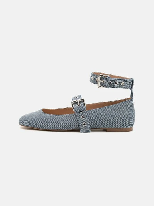 Zdjęcie produktu Baleriny z zapięciem Steve Madden niebieski denim