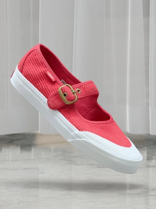 Zdjęcie produktu Baleriny z zapięciem Vans różowy
