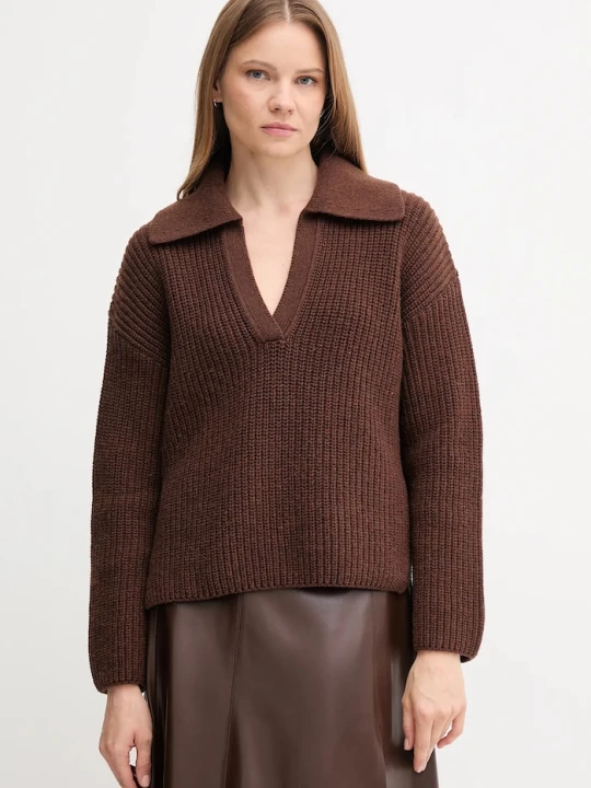 Zdjęcie produktu Barbour sweter z dodatkiem wełny ROBYN brązowy