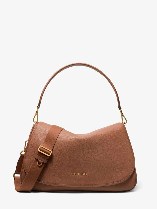 Zdjęcie produktu Bardzo duża przepinana listonoszka Holmes ze skóry groszkowej Michael Kors BRĄZOWY (Brązowy)