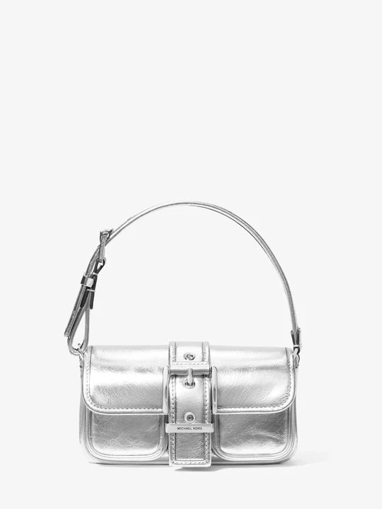 Zdjęcie produktu Bardzo mała torba na ramię Colby ze skóry metalicznej Michael Kors SREBRNY (Srebrny)