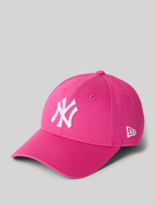 Zdjęcie produktu Baseballówka z haftowanym motywem New Era Mocnoróżowy