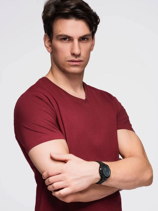 Zdjęcie produktu Bawełniana klasyczna męska koszulka z dekoltem w serek BASIC – bordowa V10 - Rozmiar: S Ombre Clothing