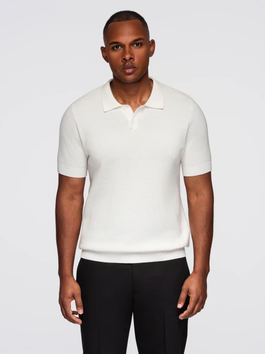 Zdjęcie produktu Bawełniana koszulka męska polo ze strukturalnej dzianiny – złamana biel V4 - Rozmiar: XL Ombre Clothing