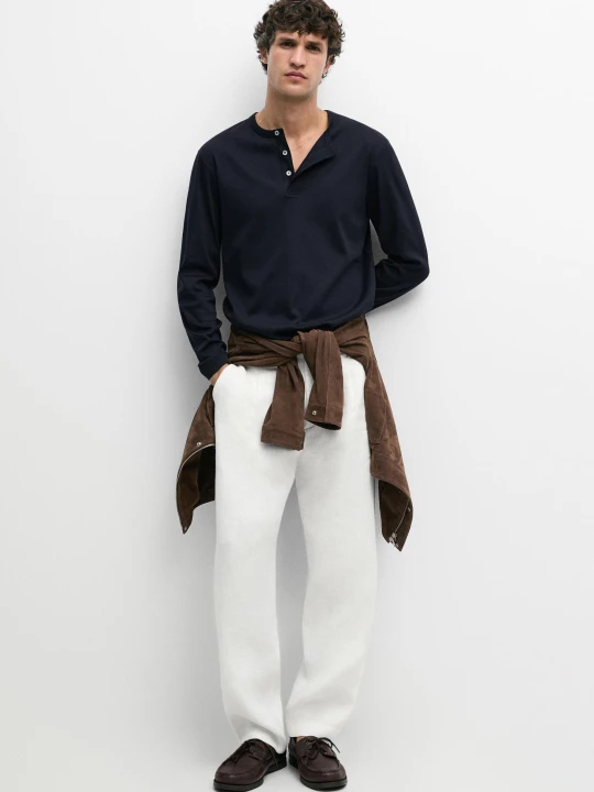 Zdjęcie produktu Bawełniana Koszulka Z Długim Rękawem I Dekoltem Na Guziki - Granatowy - Massimo Dutti - Male