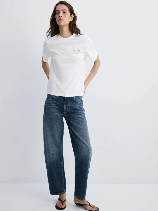 Zdjęcie produktu Bawełniany wzorzysty t-shirt biały - Kobieta - MANGO
