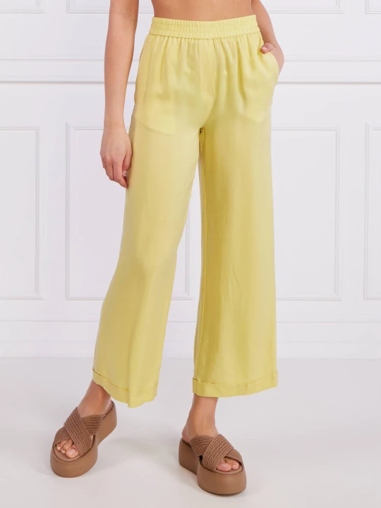 Zdjęcie produktu Beatrice B Spodnie | Oversize fit żółty