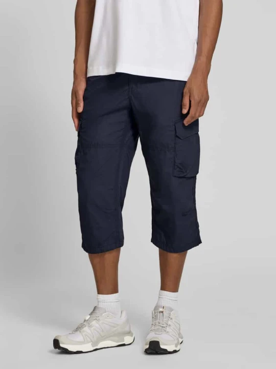Zdjęcie produktu Bermudy capri o kroju regular fit z kieszeniami cargo Camel Active Granatowy