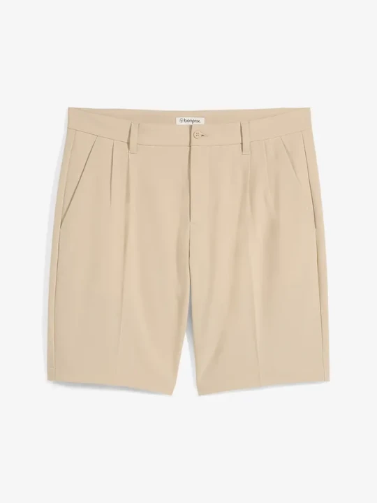 Zdjęcie produktu Bermudy chino z zakładkami poniżej talii, regular fit BonPrix beżowy