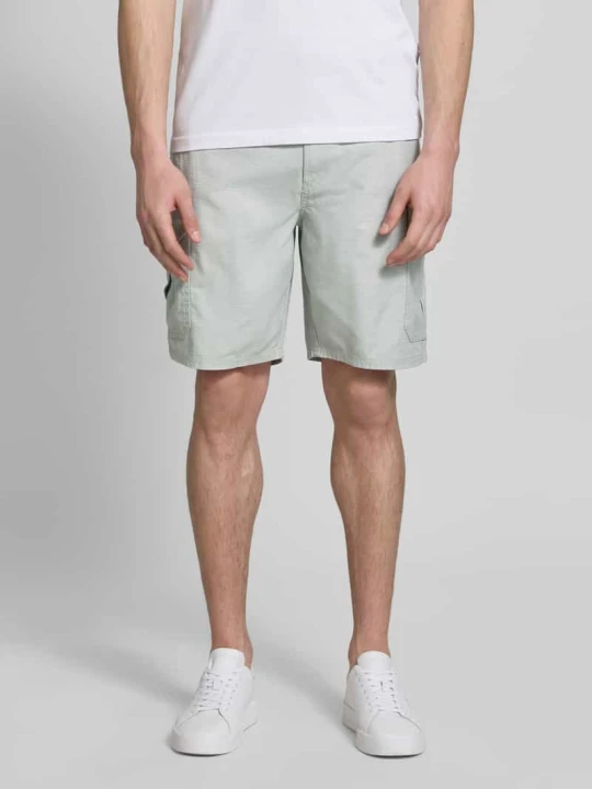 Zdjęcie produktu Bermudy o kroju relaxed fit z czystej bawełny model 'DRAFTMEN' Barbour Jasnoniebieski