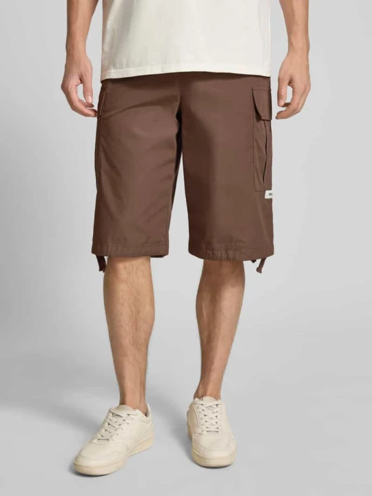 Zdjęcie produktu Bermudy o kroju relaxed fit z kieszeniami cargo model ‘Meeker’ Pegador Ciemnobrązowy