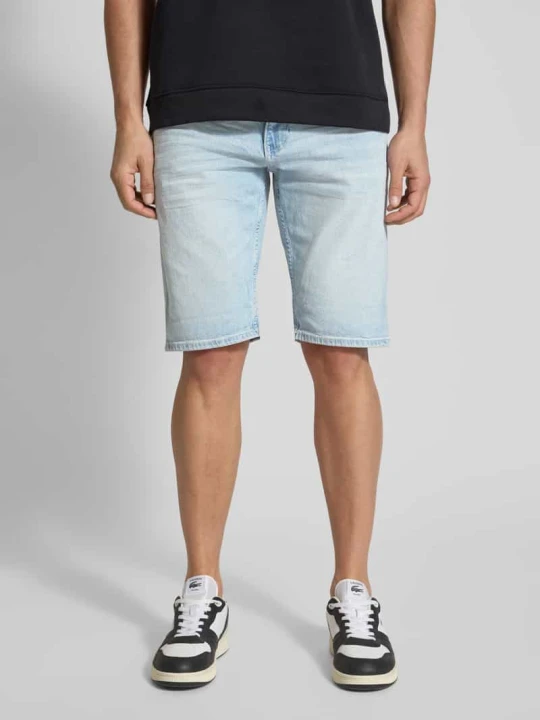 Zdjęcie produktu Bermudy o kroju slim fit z mieszanki bawełny model ‘PIERS’ Tom Tailor Jasnoniebieski
