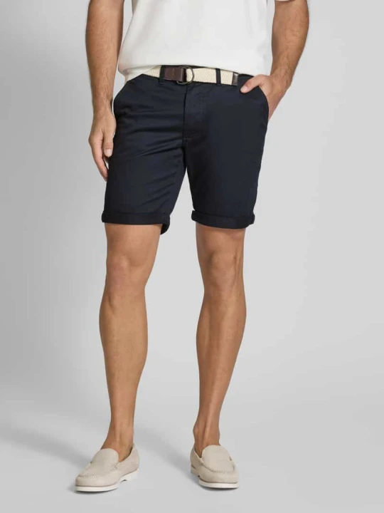 Zdjęcie produktu Bermudy o kroju slim fit z paskiem MCNEAL Granatowy