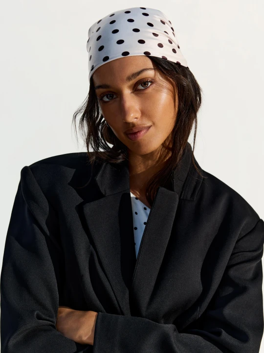 Zdjęcie produktu Bershka Apaszka W Kropki Kobieta Brązowy