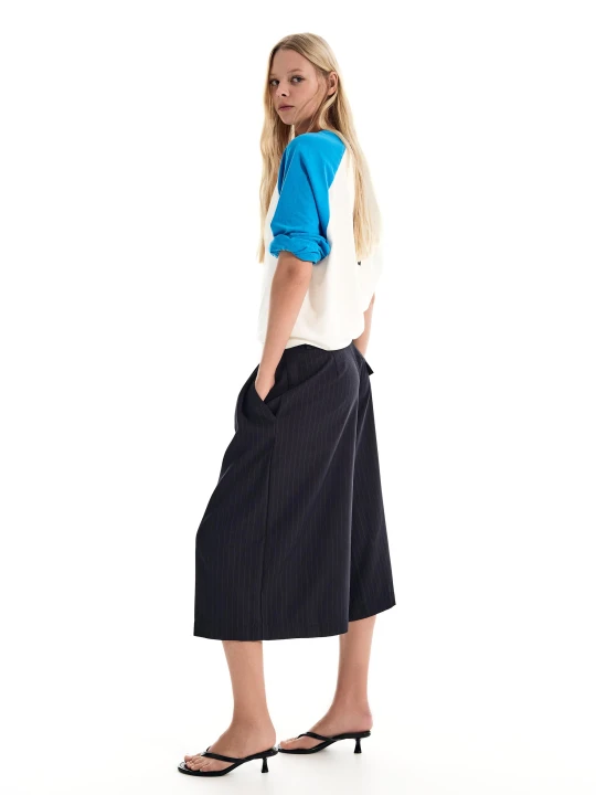 Zdjęcie produktu Bershka Bermudy Culotte W Paski Kobieta Granatowy