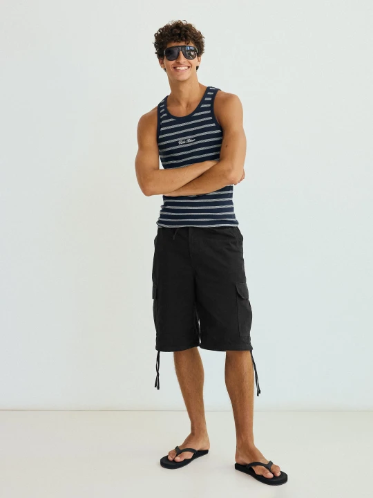 Zdjęcie produktu Bershka Bermudy Wide Cargo Mężczyzna Czarny