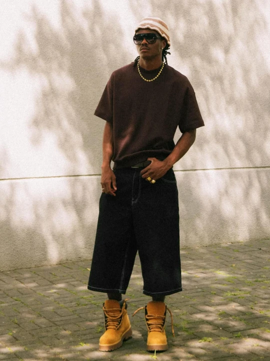 Zdjęcie produktu Bershka Bermudy Z Denimu O Kroju Super Baggy Mężczyzna Czarny