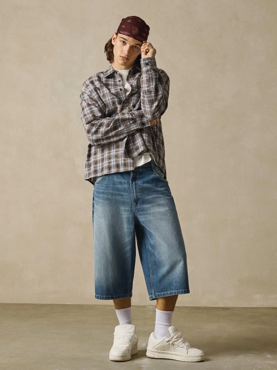 Zdjęcie produktu Bershka Bermudy Z Denimu O Kroju Super Baggy Mężczyzna Wyblakły Niebieski